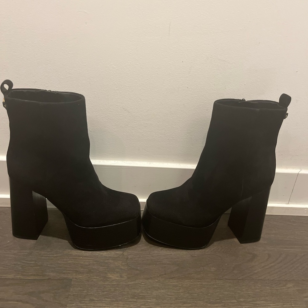 Sam Edelman platform heel boot